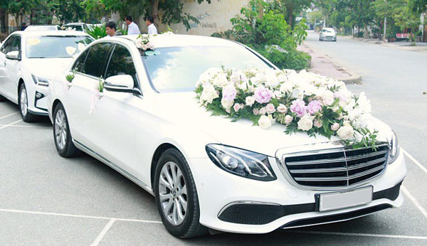 Top 5 loại xe cưới được thuê nhiều nhất tại Đà Nẵng hiện nay