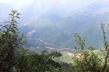 Phân tích khổ 3 bài thơ Tây Tiến của Quang Dũng