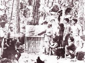 Phân tích 8 câu đầu bài thơ Việt Bắc của Tố Hữu