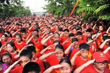 Bài văn cảm nghĩ của em về ngày khai trường