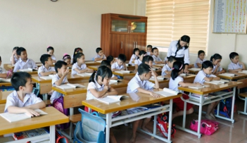 Bài văn hay của học sinh lớp 5 tả về hình ảnh thầy cô giáo
