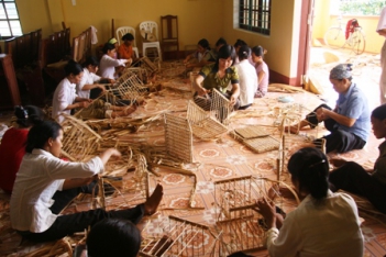 Bài văn hay tả về người chị giỏi nghề thủ công