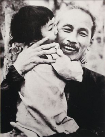 Phân tích lời dạy Học tập tốt, lao động tốt của Bác Hồ