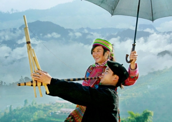 Thuyết minh về loại nhạc cụ dân tộc - Kèn